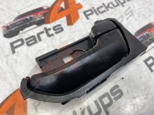 Isuzu D-max Driver side front interior door handle 2012-2021