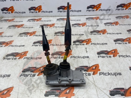 2015 Mitsubishi L200 4Work Pair of 5 Speed Easy Select Gear Levers 2006-2015