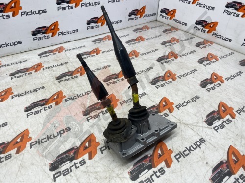 2015 Mitsubishi L200 4Work Pair of 5 Speed Easy Select Gear Levers 2006-2015