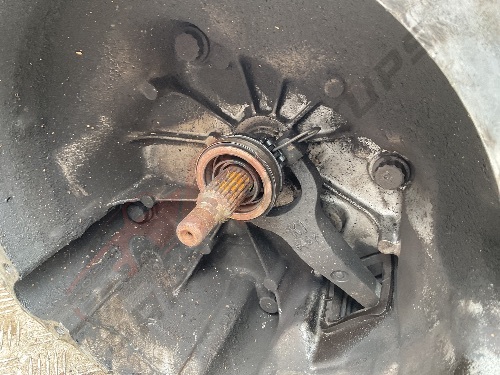 2006 Mitsubishi L200 Trojan K74 Manual Gearbox & Transfer Box 2002-2006