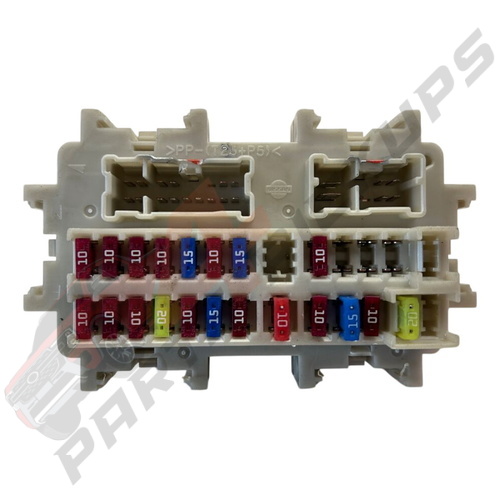 Nissan Navara V6 Small Fuse / Relay Box 2010-2015
