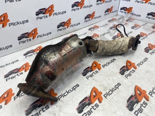 2011 Nissan Navara D40 3.0L V6 Catalytic Converter 2010-2015