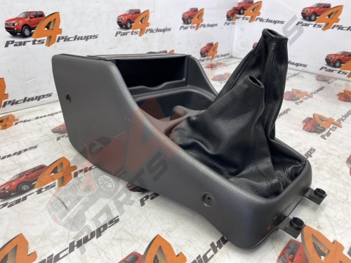 Mazda B2500 Gearstick surround 1999-2006