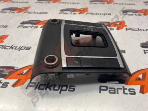Volkswagen Amarok Gearstick Surround 2011-2016