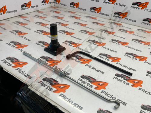 Volkswagen Amarok Jack Set / Kit 2011-2016