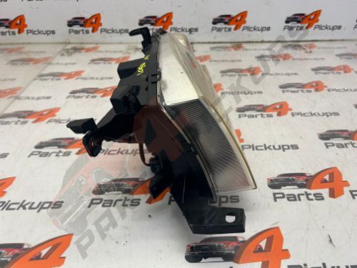 Nissan Navara Passenger Side Front Headlight 2002-2004