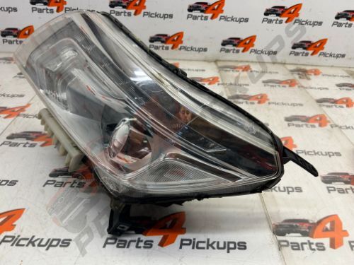 Nissan Navara Passenger Side Front Headlight 2016-2019