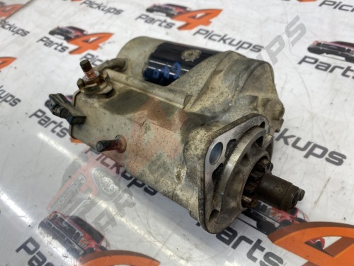 Toyota Hilux Starter motor 28100-0L053 (11 teeth) 2016-2023